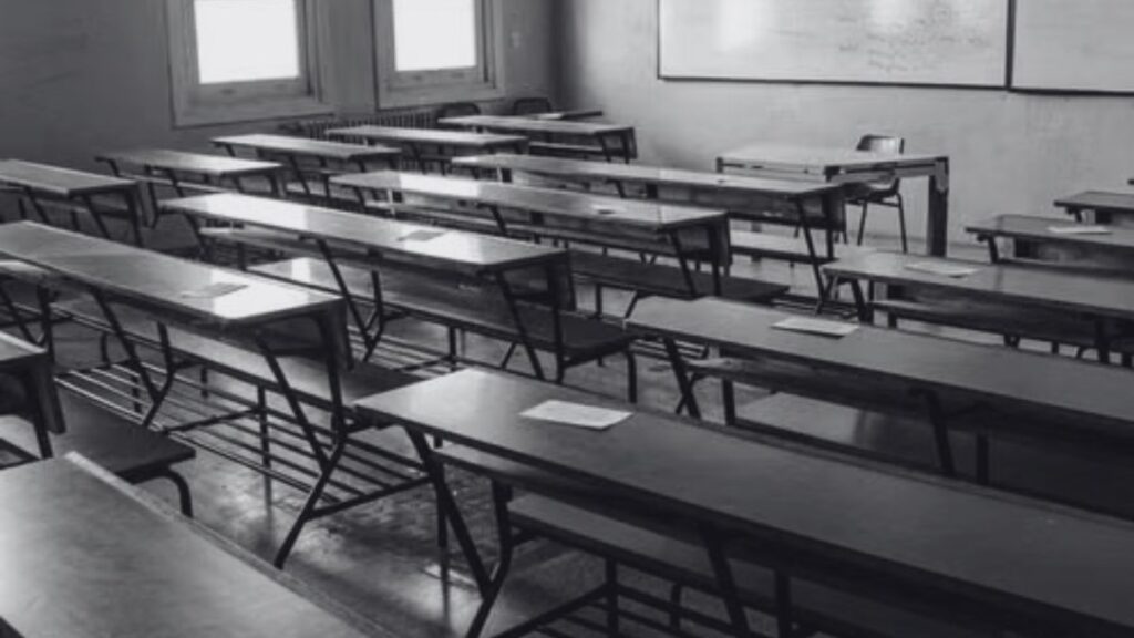 Magisterio alerta sobre crisis educativa y cuestiona cierre de escuelas normales